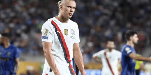 大爆冷，曼城3-4新月！输亚洲球队，瓜帅颜面无存，错怪了C罗