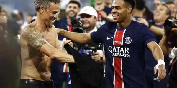 重大，19岁杜埃闪耀欧冠，恩里克再夺三冠王，姆巴佩发文恭贺巴黎