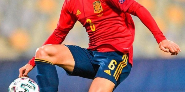 血赚or冤大头？阿森纳6500万强挖西甲铁腰，皇马巴萨惨遭截胡！