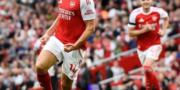 曼城越追越近！阿森纳4轮丢5分，英超冠军的噩梦又要重现？