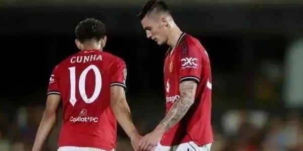 1亿违约金+4000万门神！62岁穆帅回归曼联？埃梅里都封神了红魔还等啥？