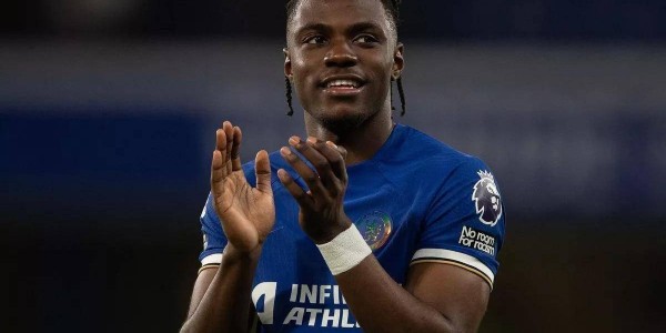 青春风暴席卷欧冠：切尔西的年轻化战略与未来展望