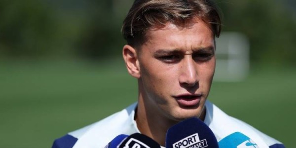 佩杜拉：国米拒绝十几份给皮奥-埃斯波西托的报价，曼联也曾考察